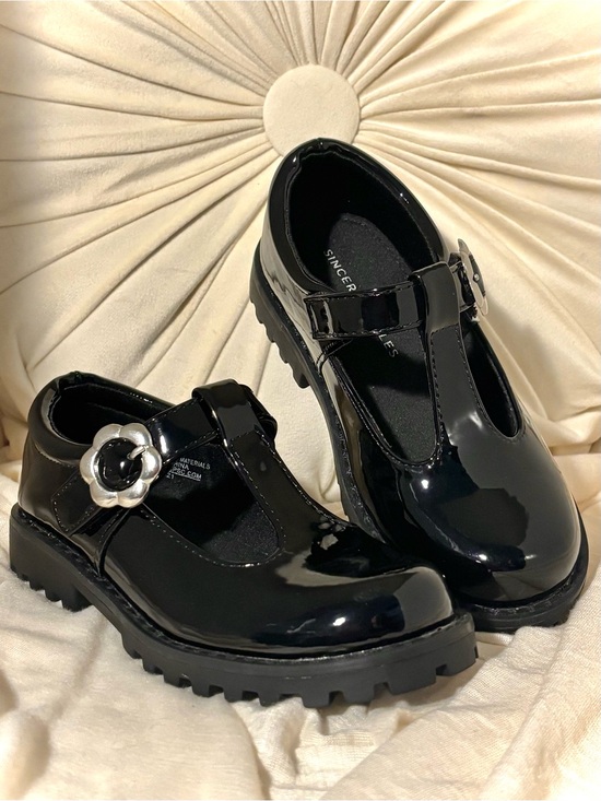 Sincerly Jules Other - Sincerely Jules Girl Black Patent Mary Jane Shoes — Size 10 — NWOT